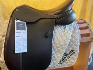 #1665 18" AVA Solution Saddles Show, Brown, WIDE