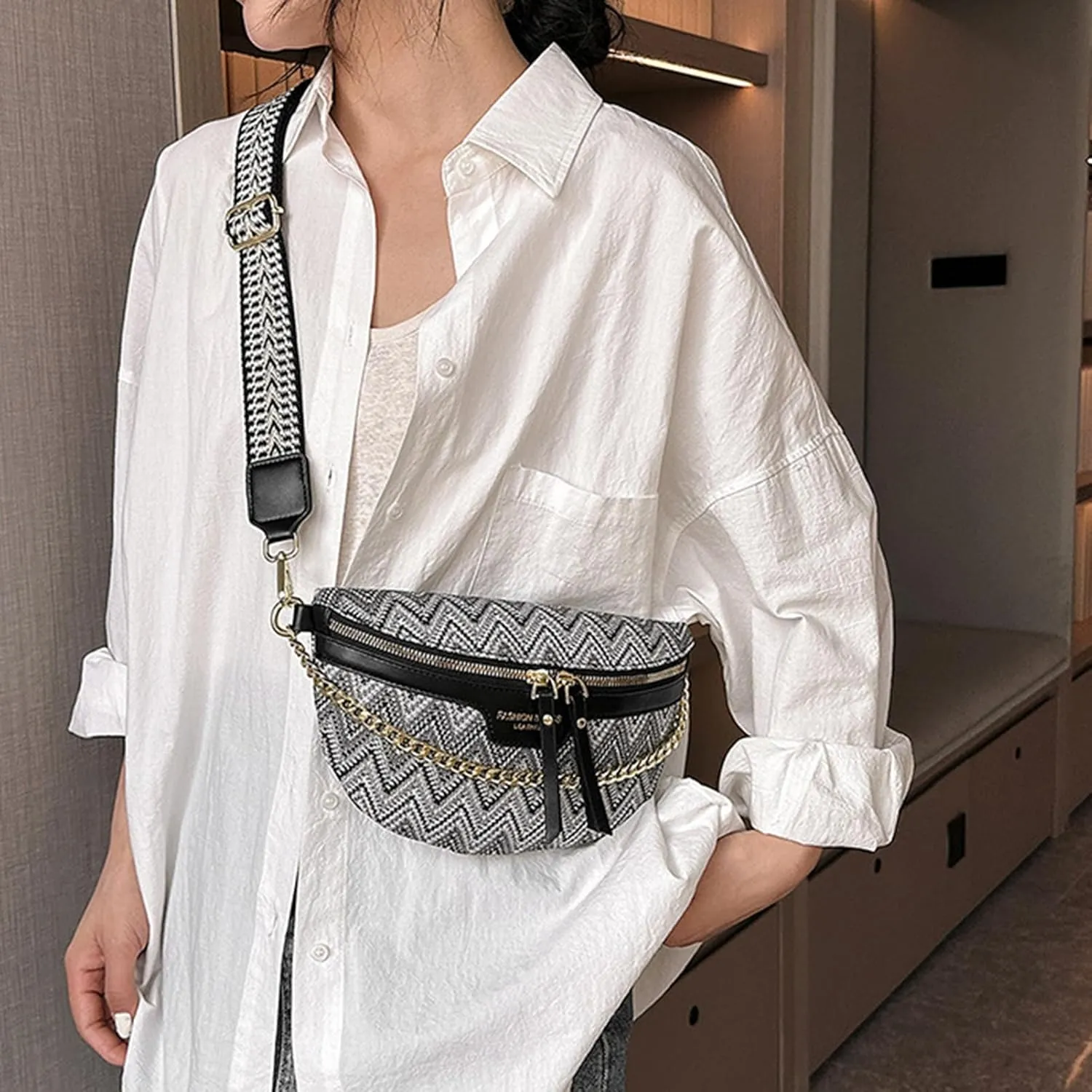 AuSion Minimalist Leather Crossbody Waist Bag for Women – Casual Chest Bag with Wide Adjustable Strap, Ethnic Style Hands-free Purse, Perfect for Everyday, Travel and Festival Wear