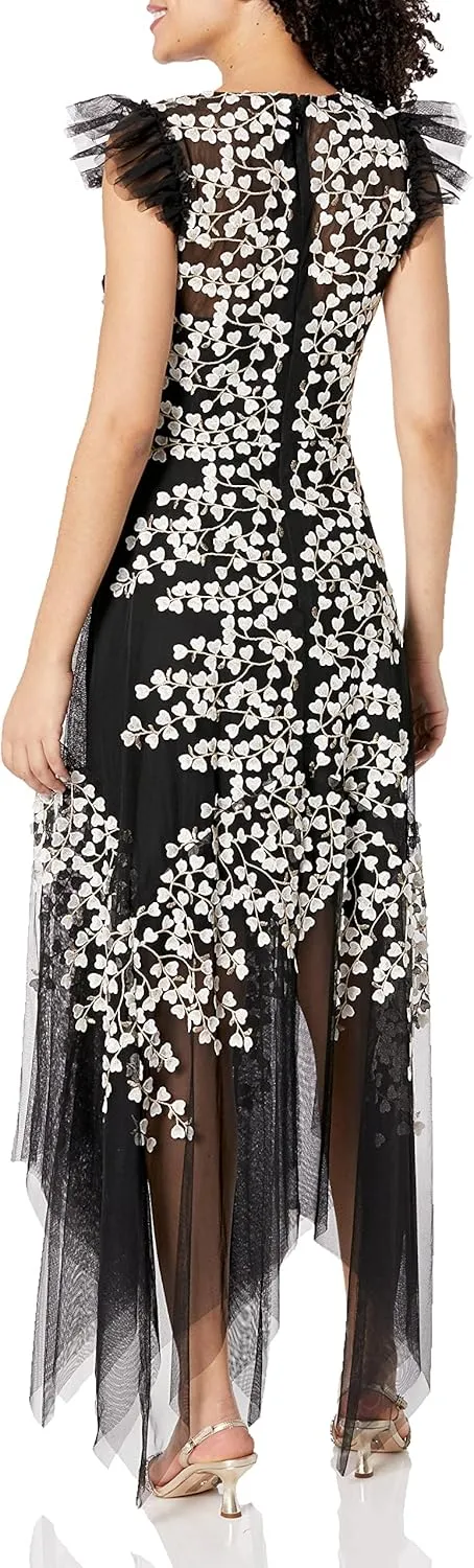 BCBGMAXAZRIA Women's Fit and Flare Evening Gown with Flutter Sleeve and Ruffles