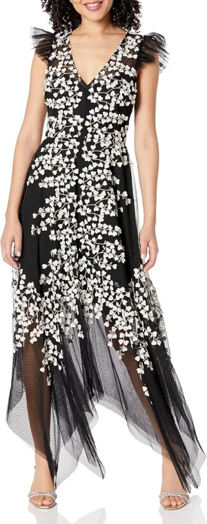 BCBGMAXAZRIA Women's Fit and Flare Evening Gown with Flutter Sleeve and Ruffles