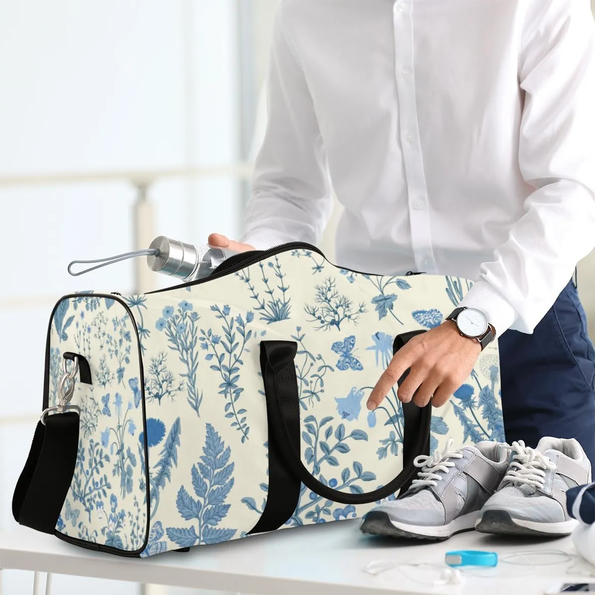 Blue Wildflower Travel Duffle Bag for Women Men Gym Duffel Foldable Bag Waterproof Weekender Botanical Flower Duffle Tote