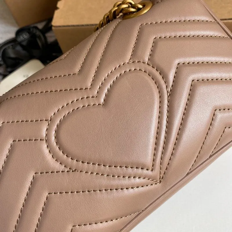 Charm - GG Bags - 2220