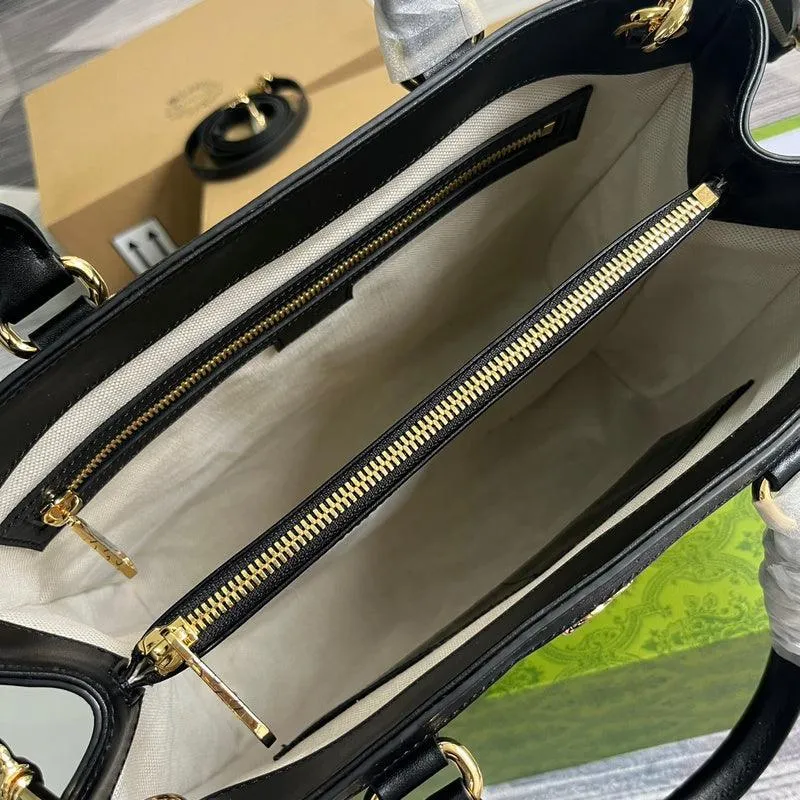 Charm - GG Bags - 597