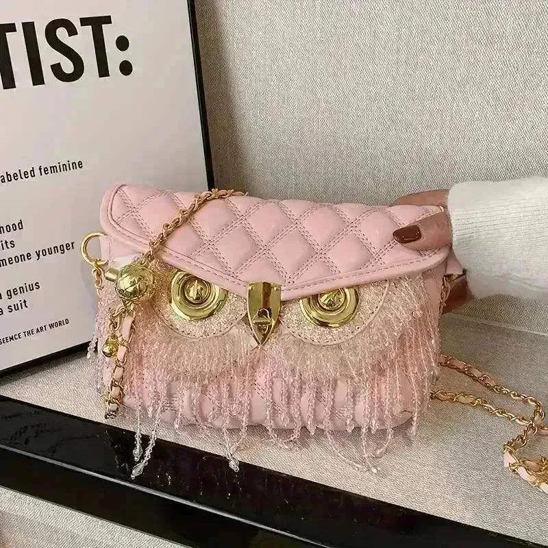 Chic Owl-Shaped Quilted Crossbody Bag