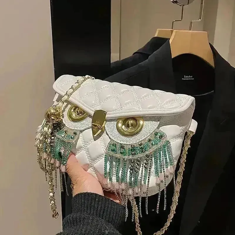 Chic Owl-Shaped Quilted Crossbody Bag