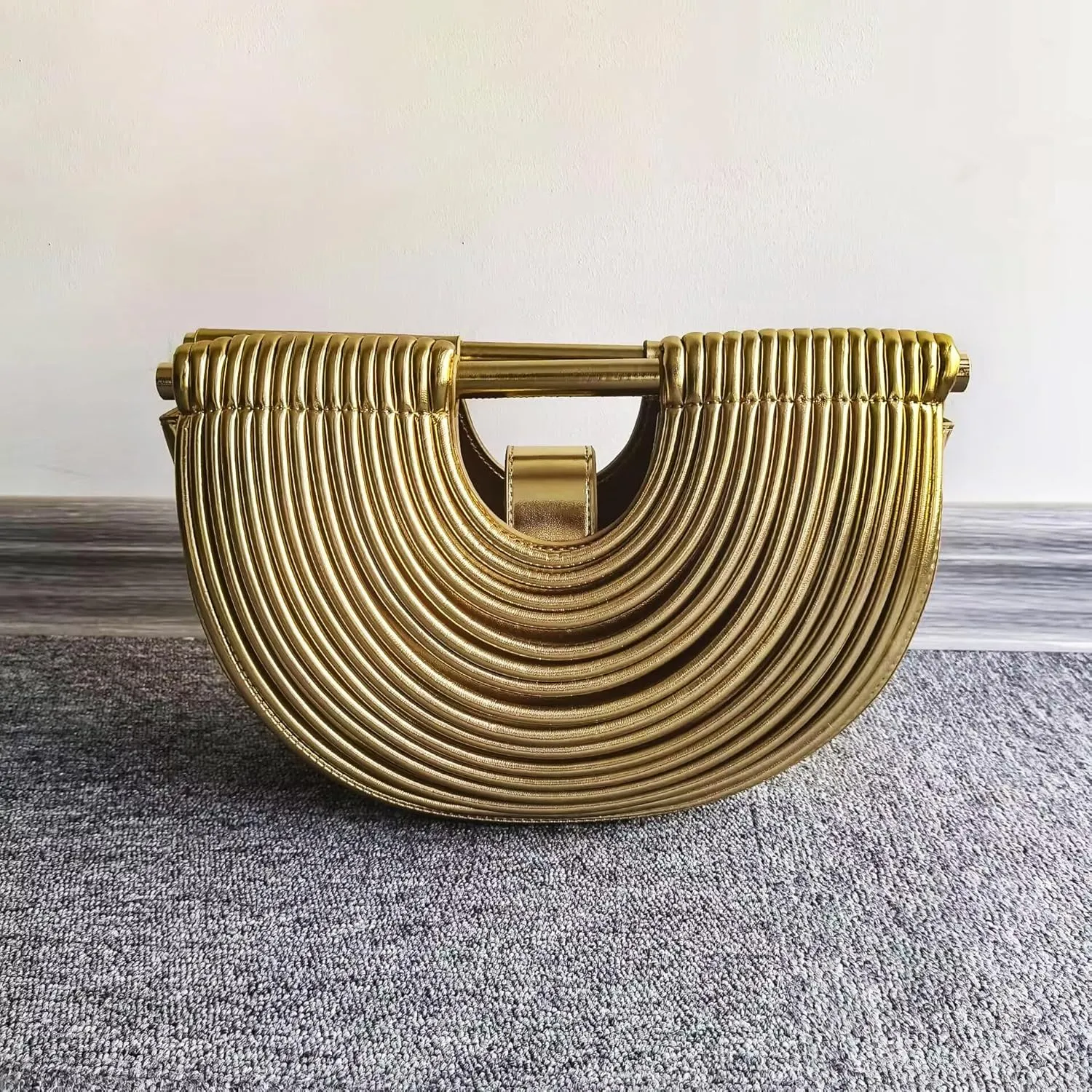 Clutch Purses for Women Evening/Wedding Chic Half Round Woven Bag Formal PU Leather Purse Designer Handbags for Party Prom