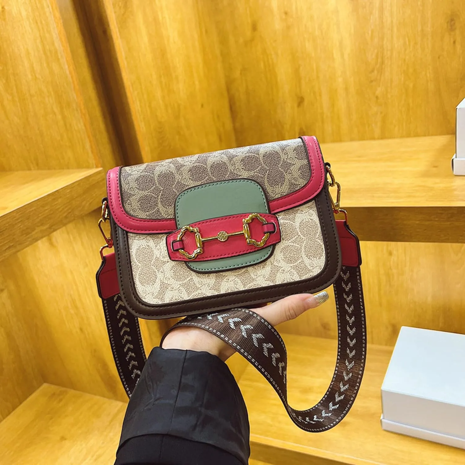 Crossbody Bags for Women - Leather Purse Handbag - Fashion Design