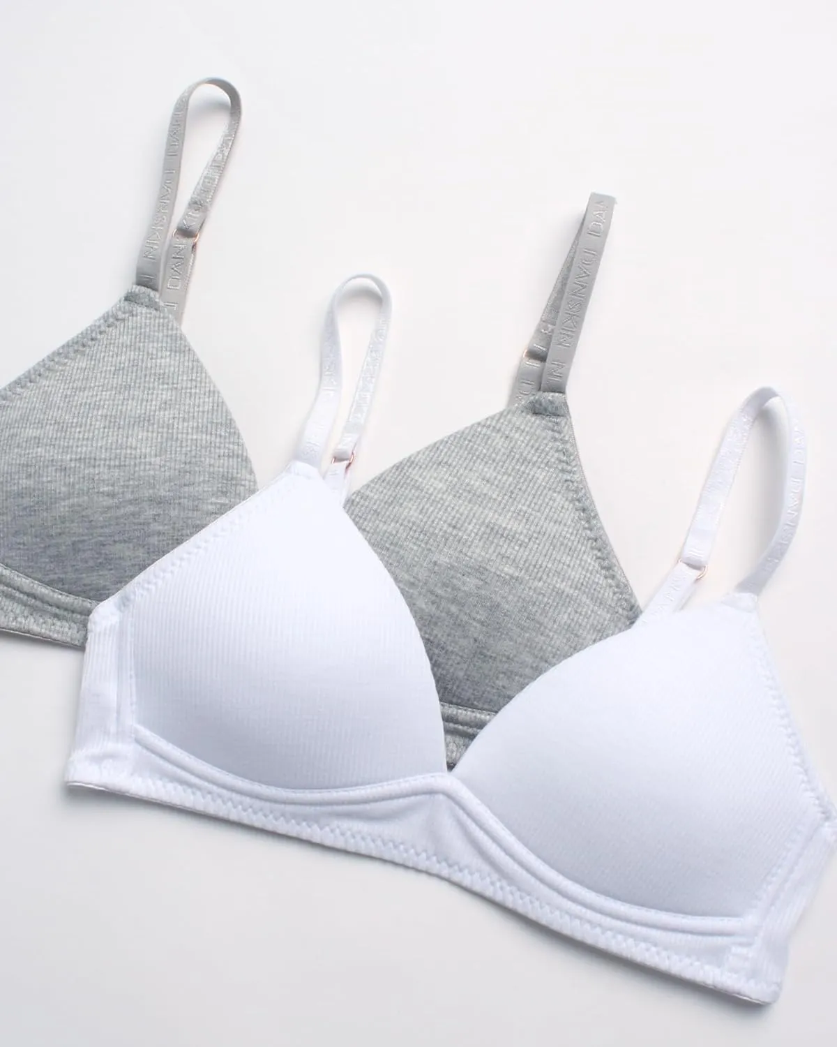 Danskin Girls Training Bra - 2 Pack Wireless Molded Cup Bras for Teens with Adjustable Straps (Sizes 30A-36A)