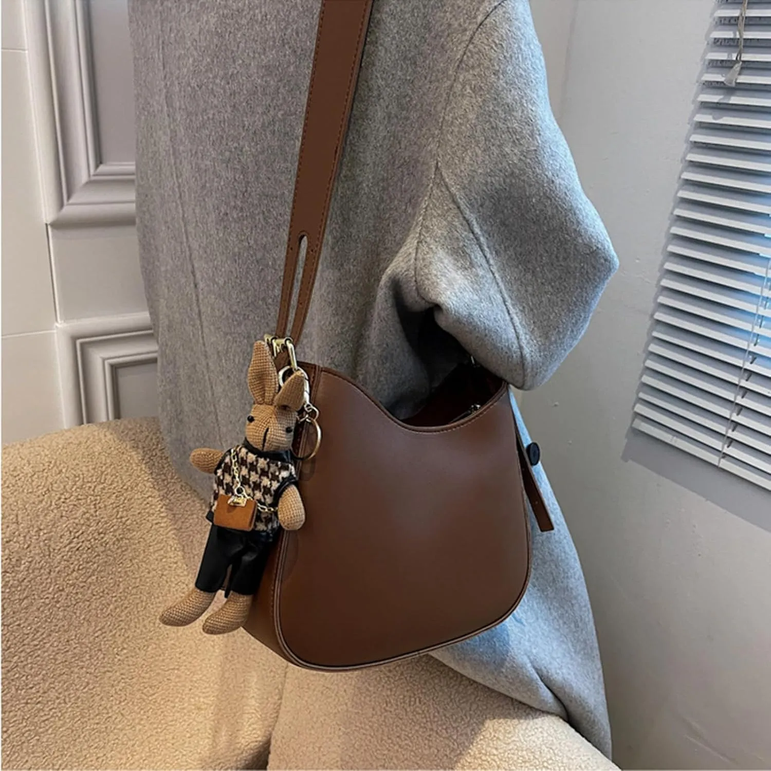 DOTBABY Trendy Shoulder Bag for Women, Stylish Tote Bag for Women Ladies with Zipper for Work,Travel,Shopping,Party Pendant