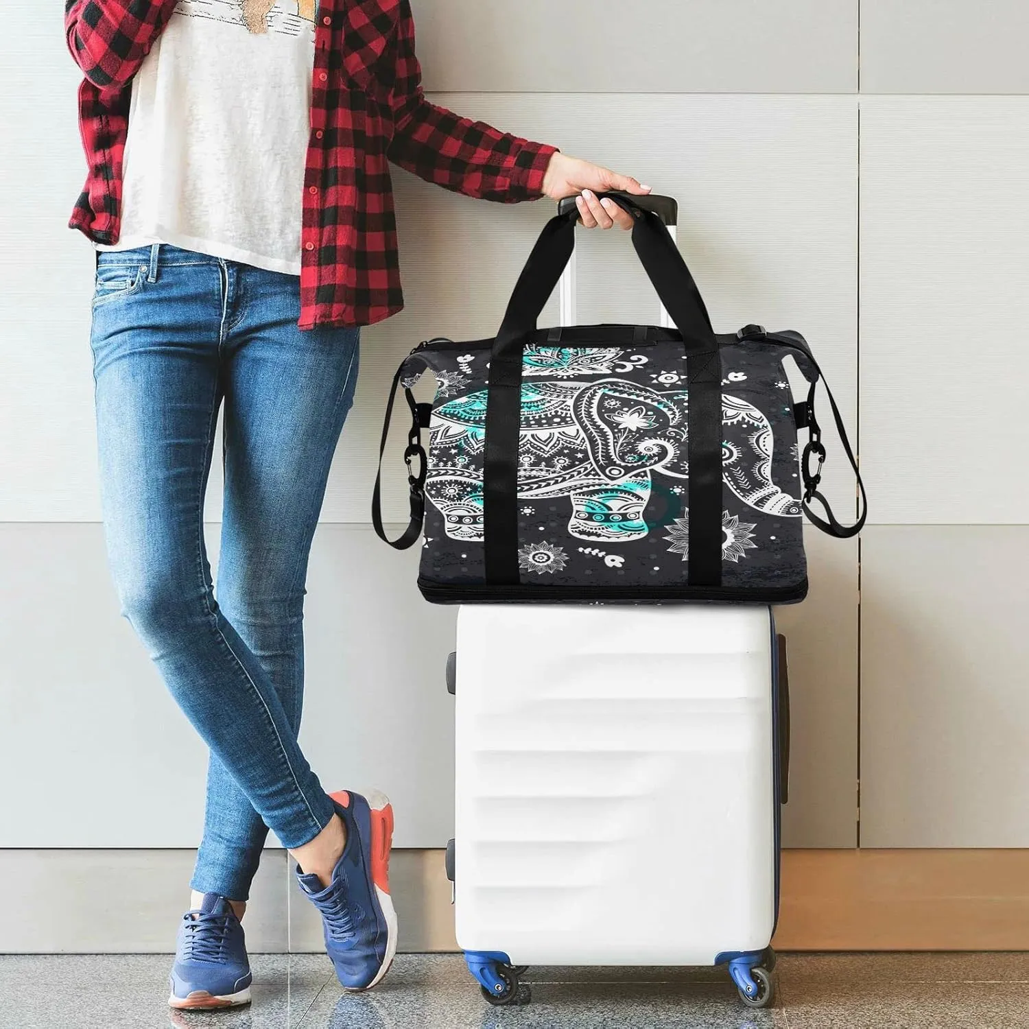 Ethnic Elephant Travel Duffel Bag for Women Men Gym Bag with Shoe Compartment Wet Pocket Carry On Weekender Overnight Bags for Travel Hospital Gym