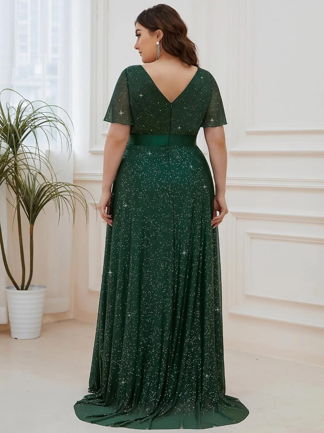 Ever-Pretty Plus Women's Glitter Eveing Gown V-Neck Long Shimmery Flutter Sleeve Plus Size Formal Dress