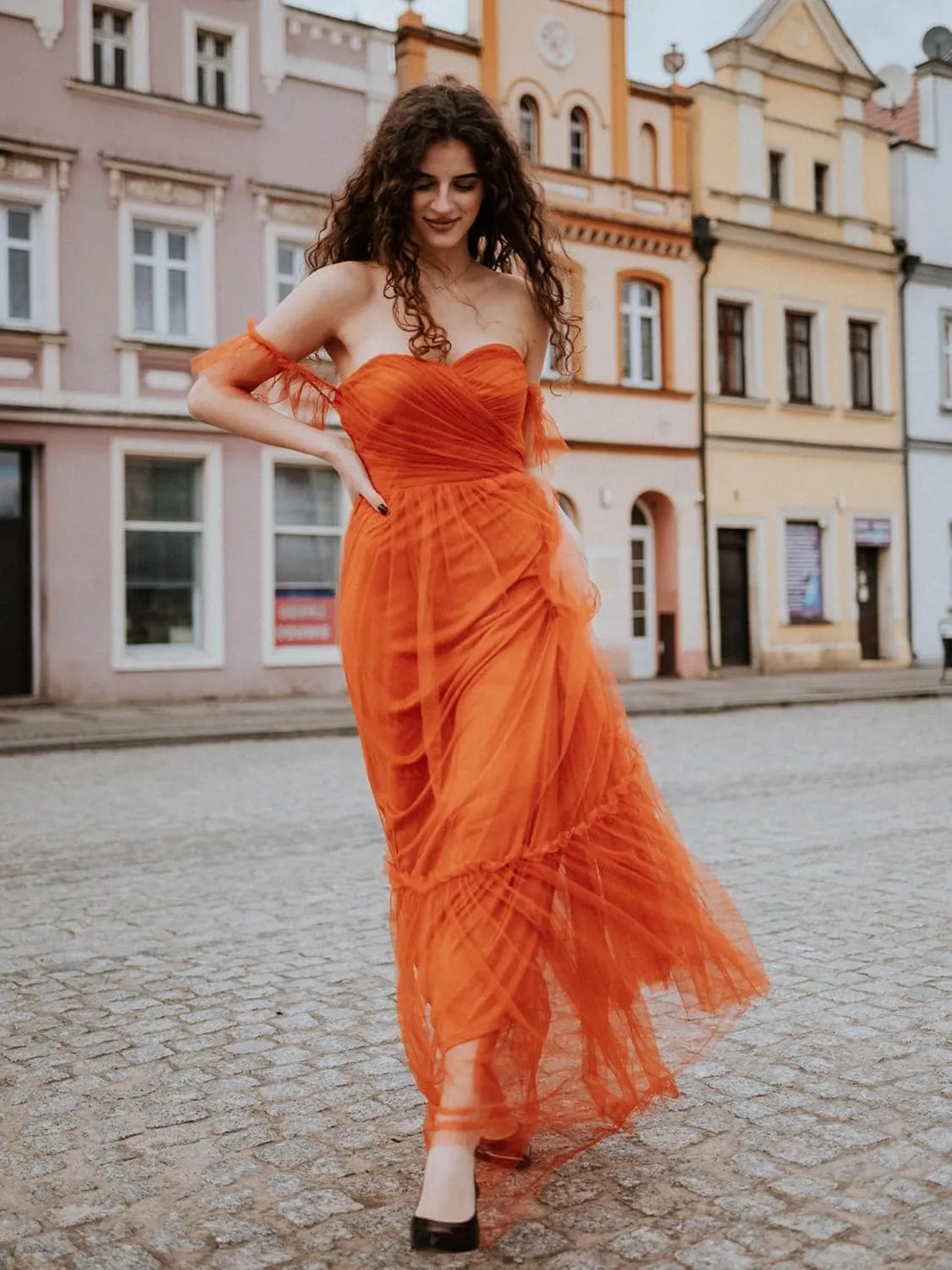 Ever-Pretty Women's Formal Dress Sweetheart Off-Shoulder Ruched Tulle Maxi Bridesmaid Dresses 50126