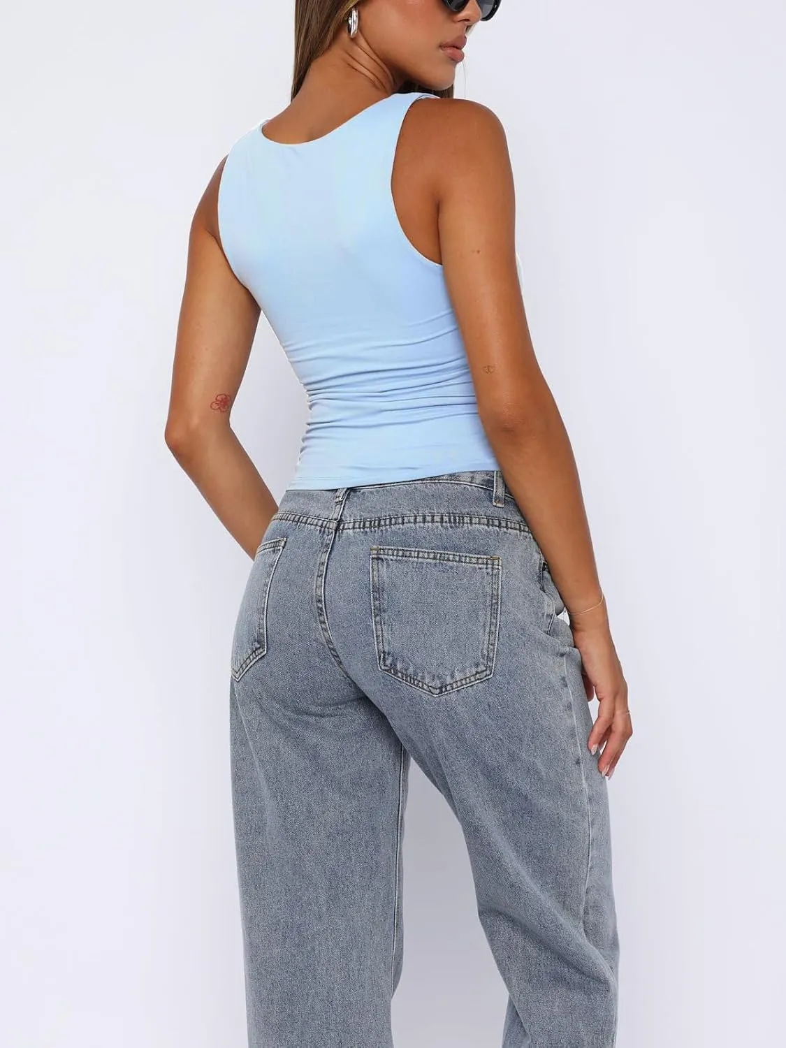 ForeFair Women's Sleevelsee V Neck Crop Tank Top Summer Double Layer Going Out Workout Casual Basic Tops