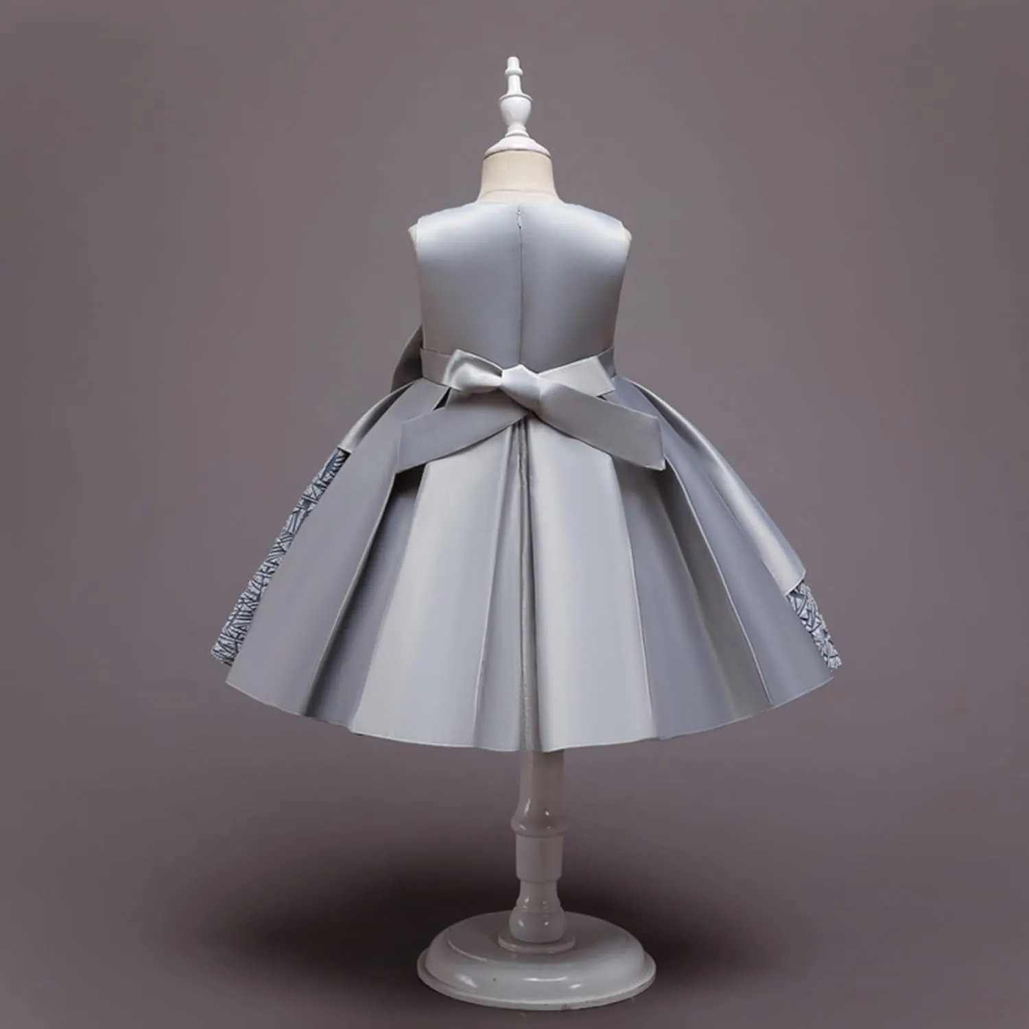Girls Evening Gown Pageant Vintage Wedding Tutu Dress Elegant Ruffles Puffy Birthday Part𝐲 Dress