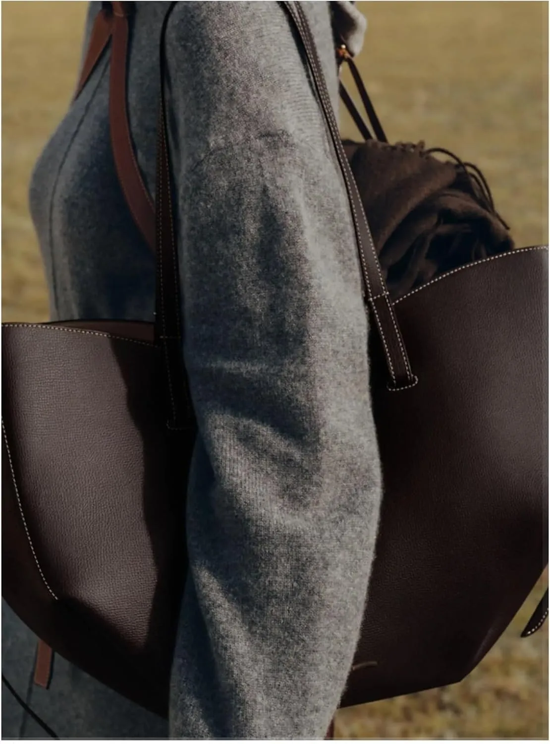 Large Capacity Tote Bag for Women, Fashion Vintage Shoulder Bag, Chic Leather Handbag Hobo Purse Work Bag.
