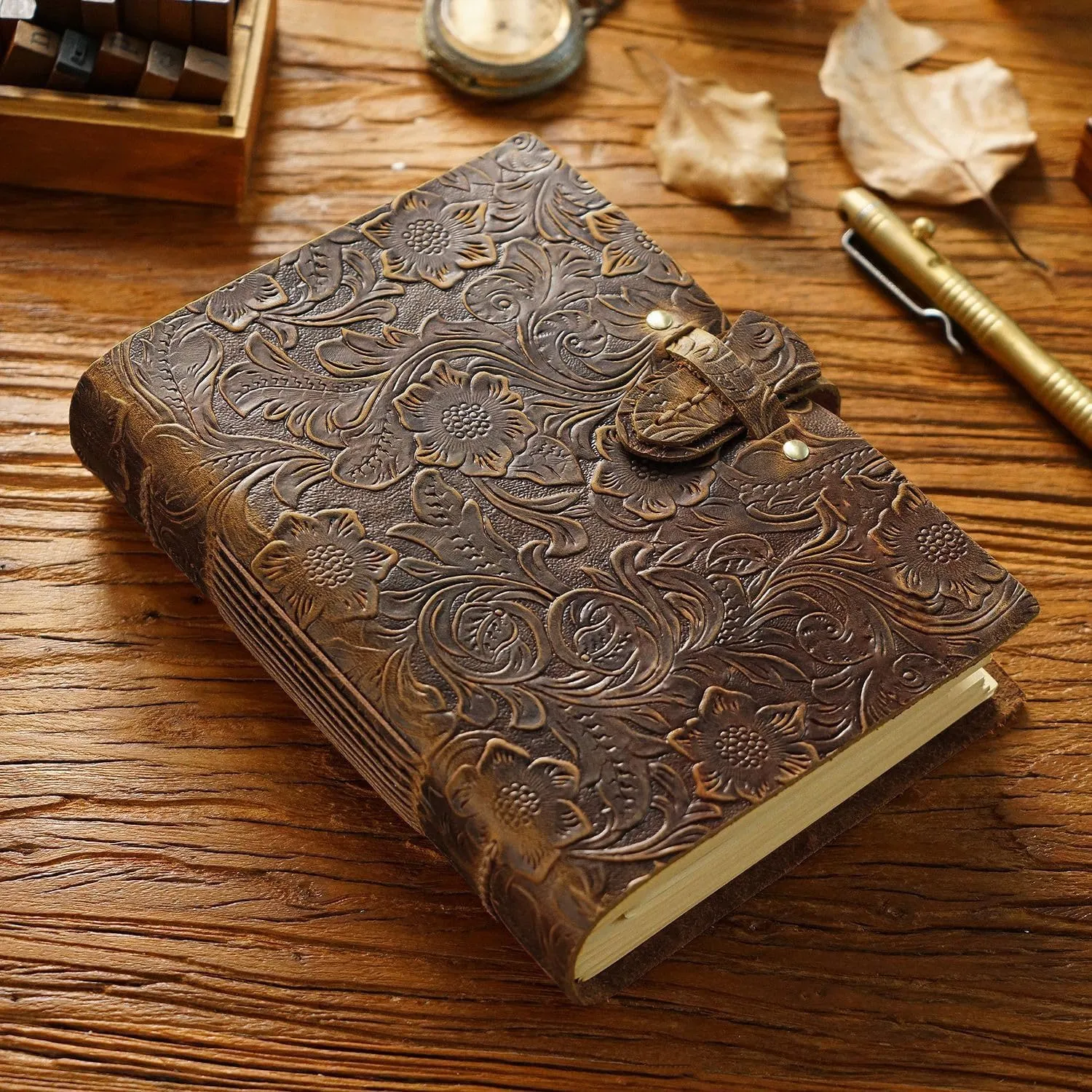 Leather Journal Notebook, Embossed Genuine Leather Journals for Writing, 200 Sheets (400Pages) Antique Blank Kraft Paper Diary, Vintage Sketchbook for Man Women Gifts (Dark Brown, 7.5”x 5.5”)