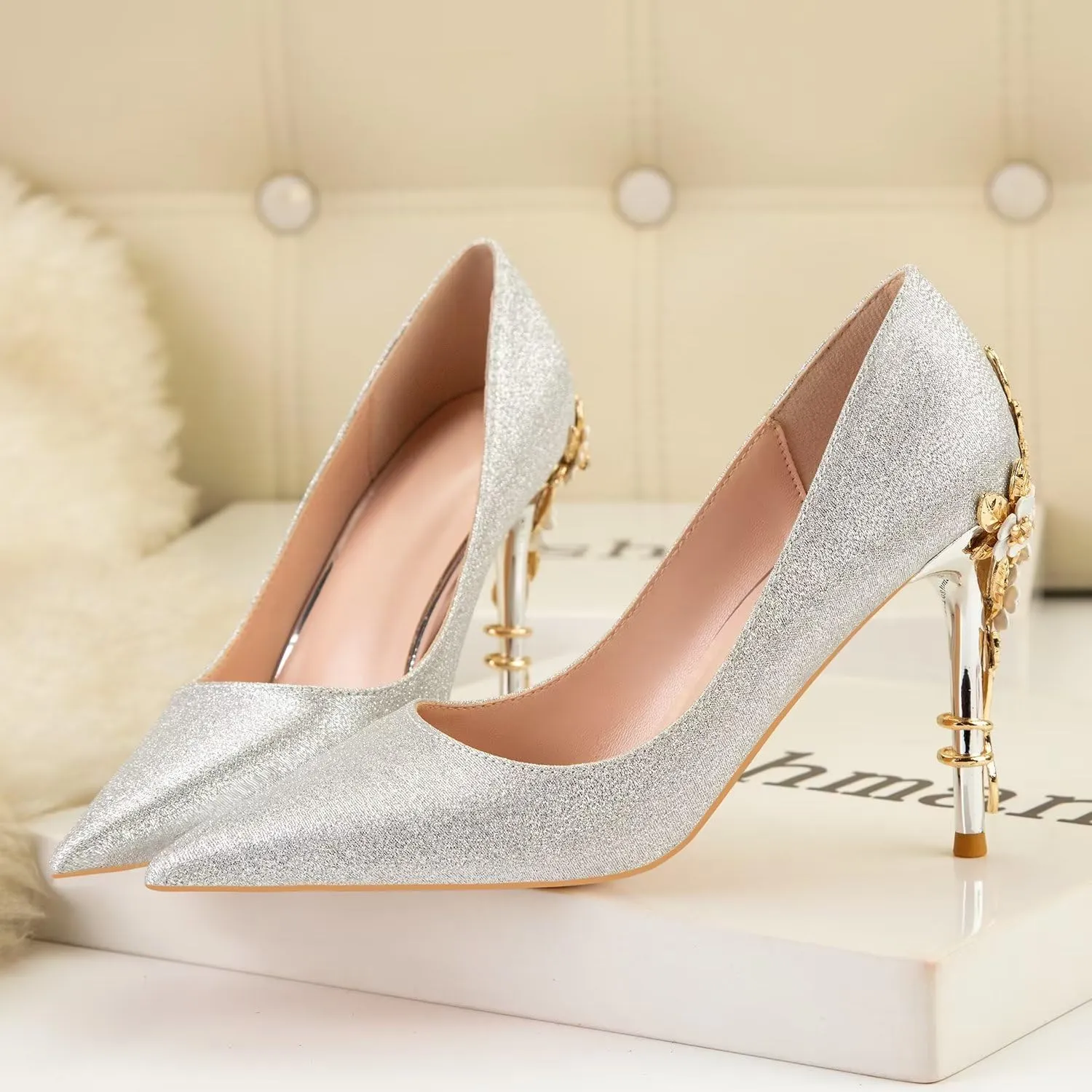 LUXINYU Women Pointed Toe Heels Elegant Satin Stiletto Fashion Metal Flower Rhinestone Wedding Dress Shoes Ladies Evening Party Pumps