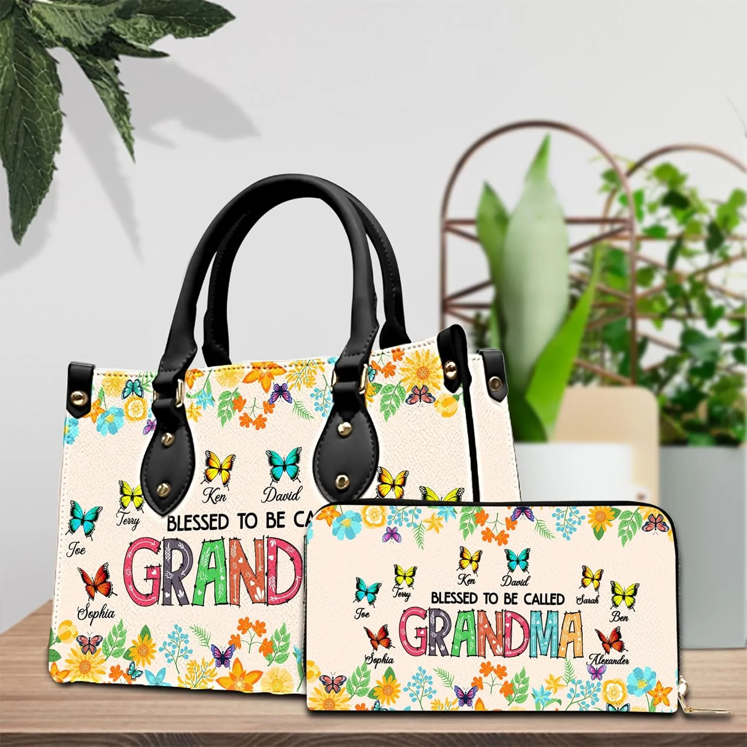 Mothers Day Gift Leather Bag- Personalized Grandmas Purse With Grandkids Names, Grandma Handbag Birthday Gifts For Mom Women