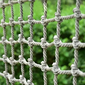 Playground Climbing Netting Cargo Climbing Net Outdoor Treehouse Truck Trailer Nets Playground Swings Net Safety Net(Size:100 * 400cm)