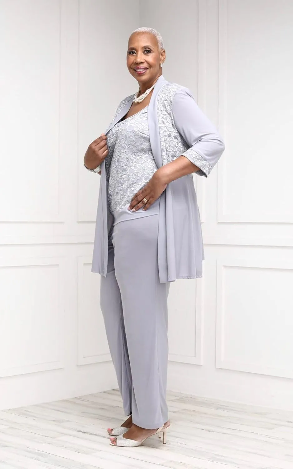 R&M Richards Women's 2 Piece Floral Lace Pantsuit