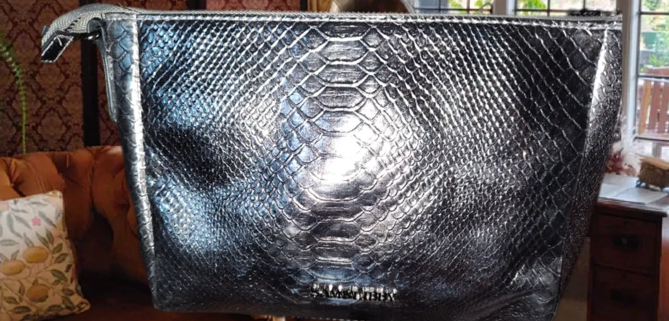 Sam and Libby Silver Reflective Small Handbag - preowned