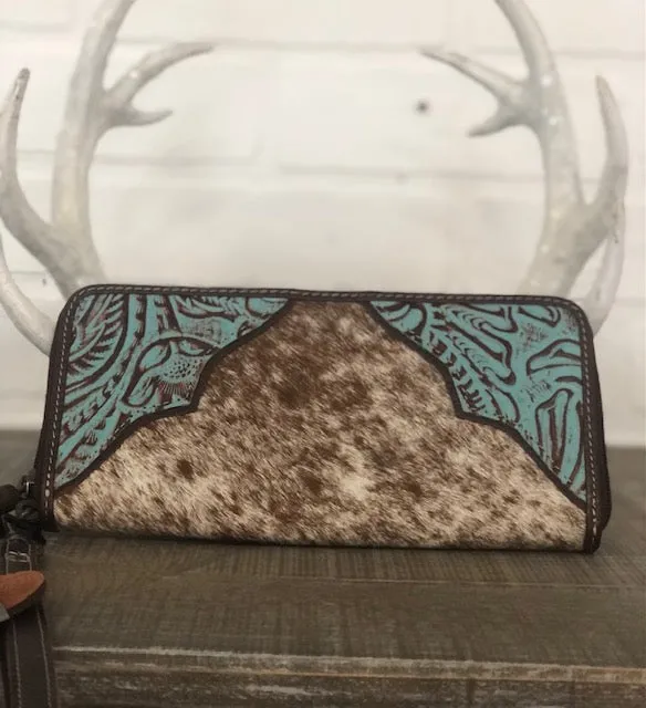 Timbre Wallet Wristlet Cowhide