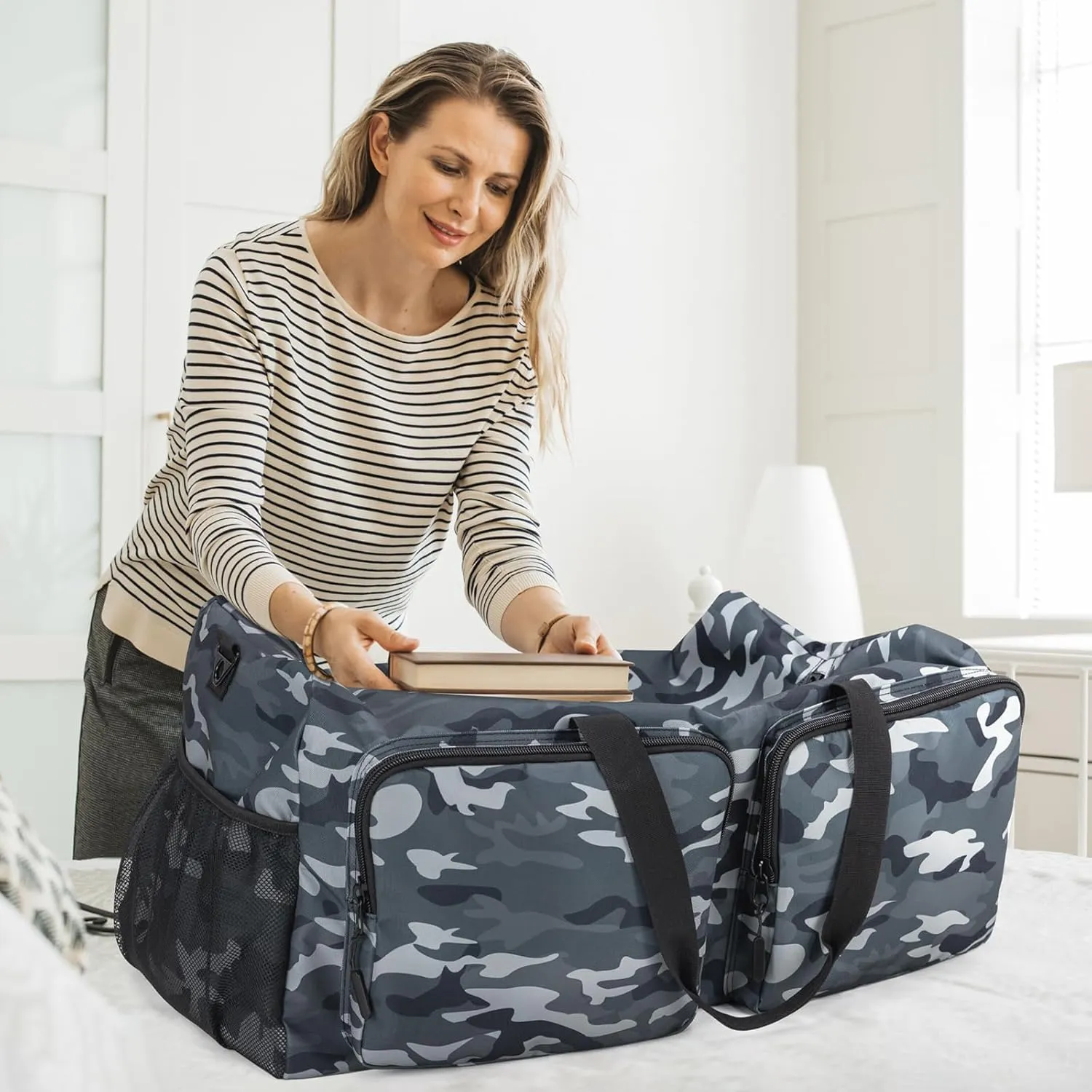 Travel Duffel Bags 85L,Gym Bag, Travel Bag, Duffle Bag for Men, Foldable Overnight Weekender Bags for Women & Men with Adjustable Shoulder Strap