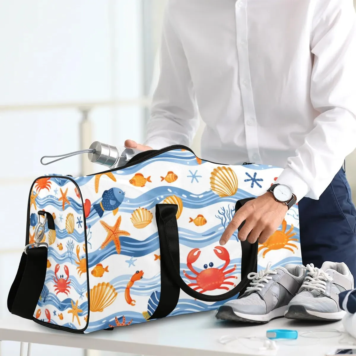 Travel Duffle Bag Crab Seashell Starfish Gym Bags for Men Women Travel Duffel Bags with Adjustable Shoulder Strap Carry On Weekender Bag