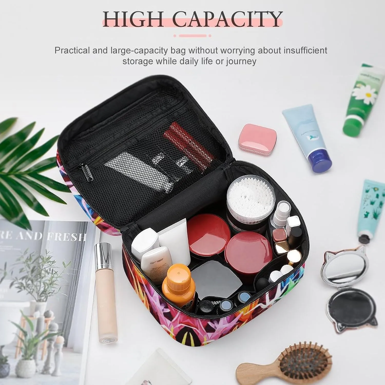 Travel Toiletry Bag for Women And Men,Origami Paper Cranes Toiletry Organizer, Makeup Bag Travel Organizer for Shampoo,Toiletries